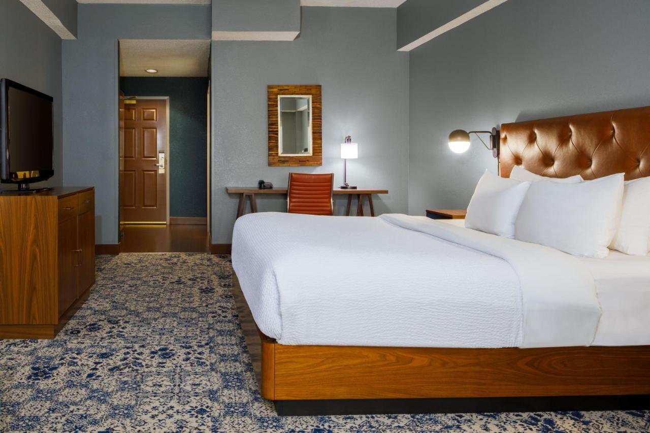 Four Points By Sheraton Louisville Airport Εξωτερικό φωτογραφία
