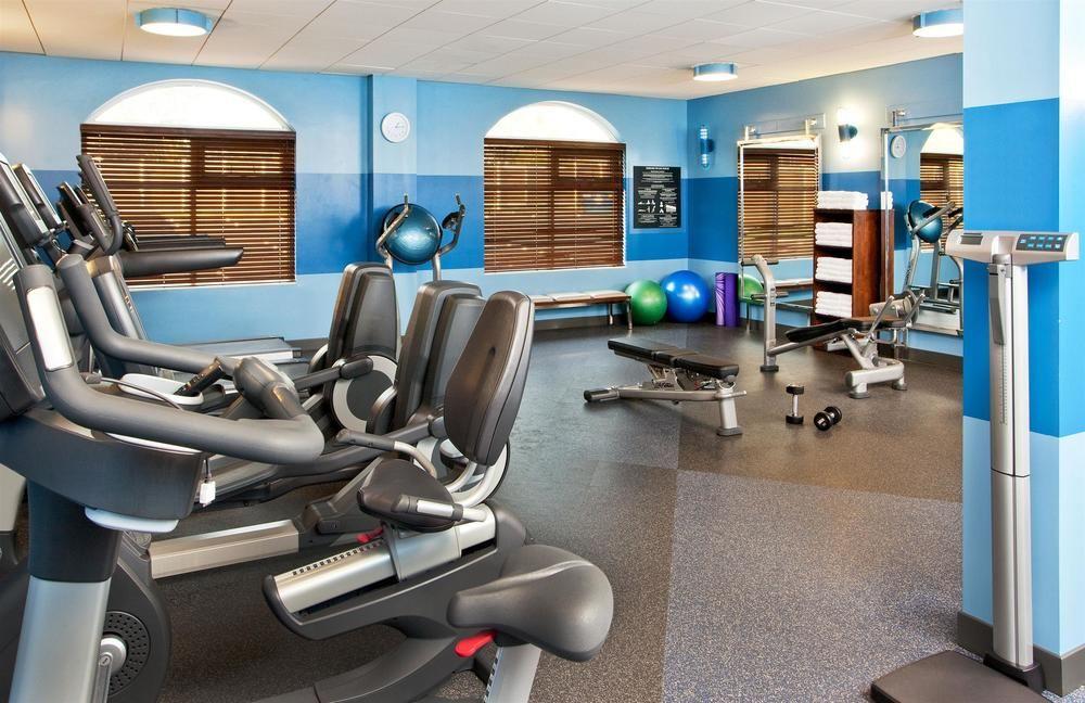 Four Points By Sheraton Louisville Airport Εξωτερικό φωτογραφία