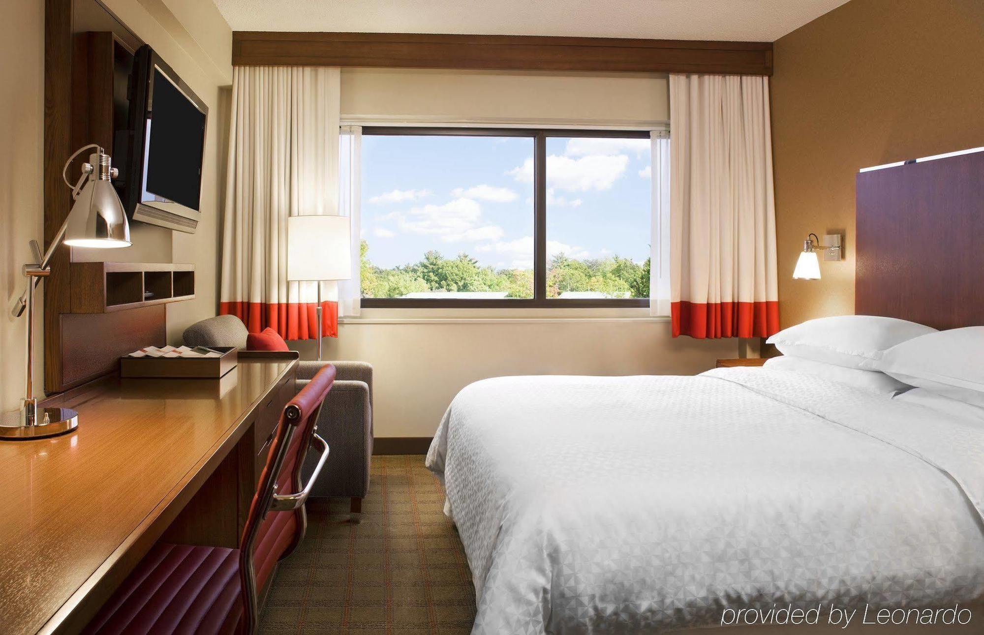 Four Points By Sheraton Louisville Airport Εξωτερικό φωτογραφία